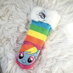 Cozy warm slippers Sz 6 - 8.5